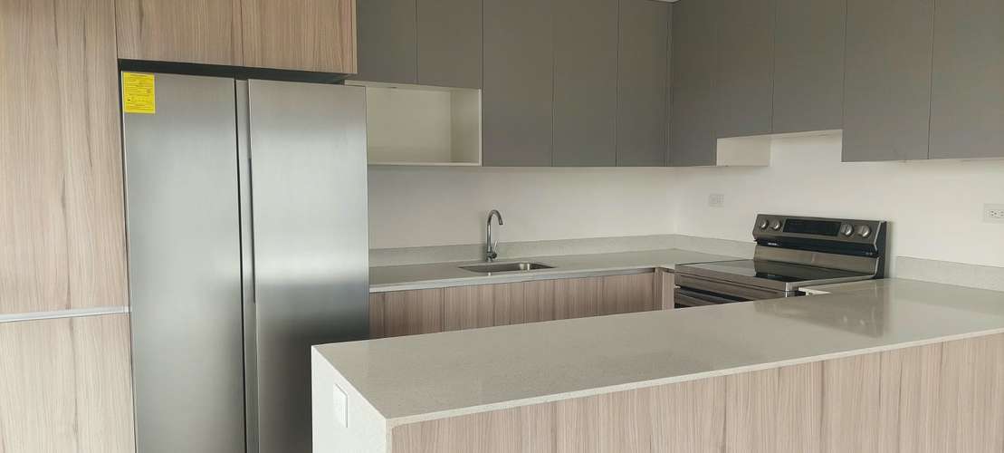 RENTA O VENTA DE APARTAMENTO EN EDIFICIO PARQUE 14, ZONA 14 - Imagen 2