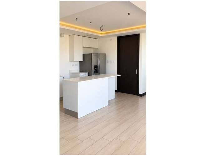 RENTA DE APARTAMENTO EN EDIFICIO LIV, ZONA 15 - Imagen 2
