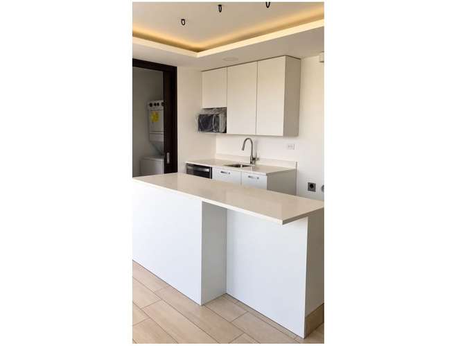 RENTA DE APARTAMENTO EN EDIFICIO LIV, ZONA 15 - Imagen 3