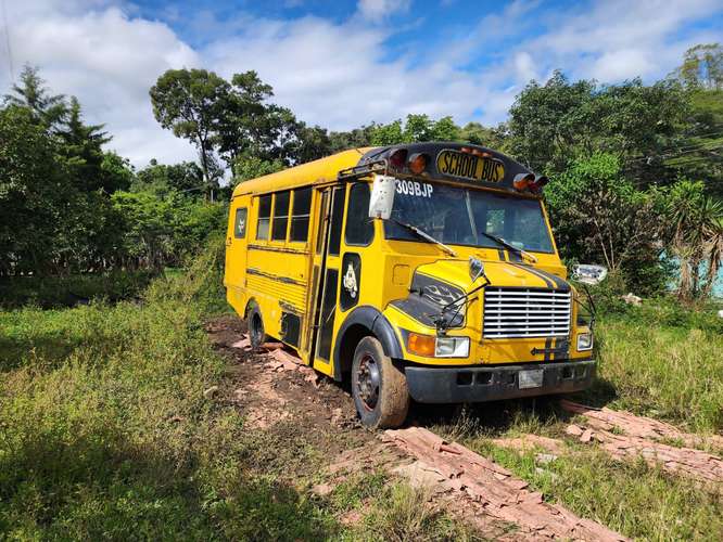 Bus internacional 6 filas