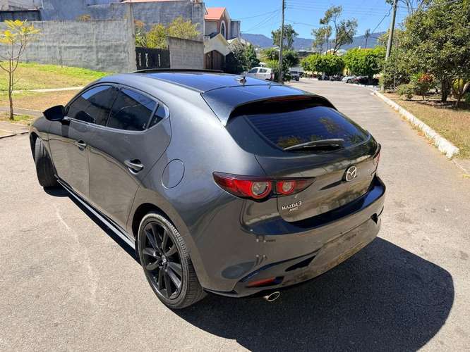 Mazda 3 PREMIUM PLUS AWD - Imagen 3