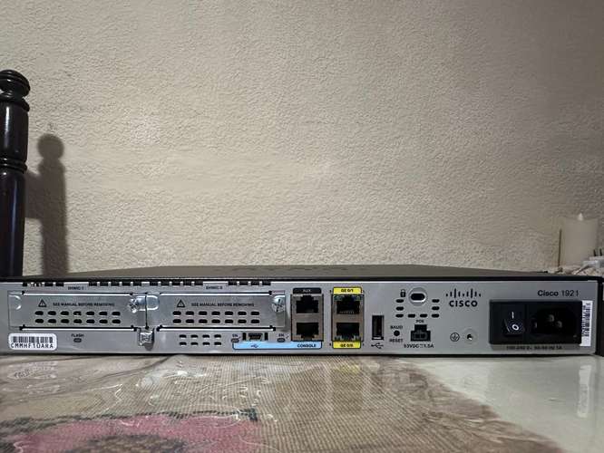 Router Cisco 1921/K9 – Serie 1900 - Imagen 3