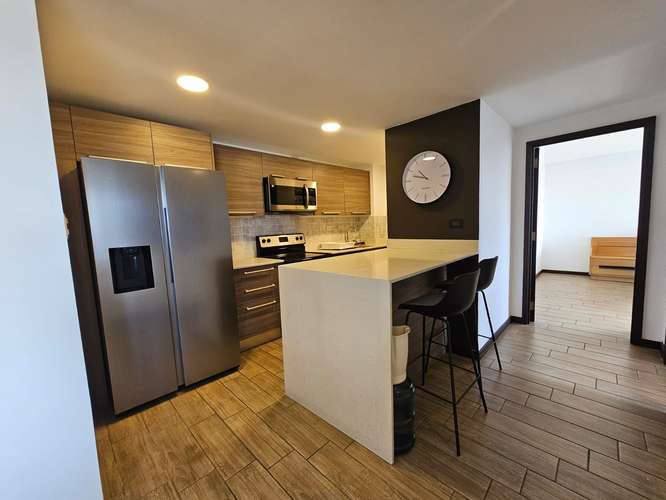 AMPLIO APARTAMENTO AMUEBLADO EN ALQUILER Z.10 FERRARA  - Imagen 7