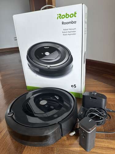 Aspiradora Robot iRobot Roomba e5 (Kit Completo en Caja)