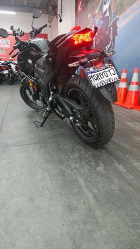 Se vende Cb 190 R 2.0 - Imagen 4