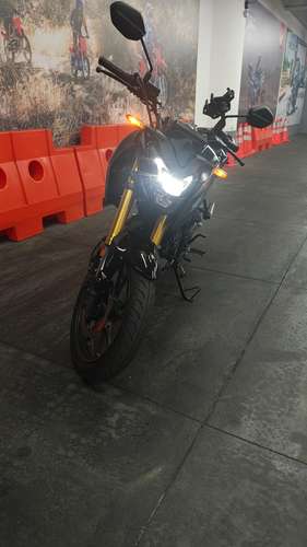 Se vende Cb 190 R 2.0 - Imagen 2