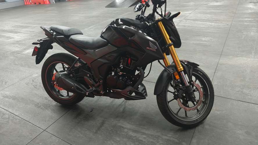 Se vende Cb 190 R 2.0 - Imagen 3