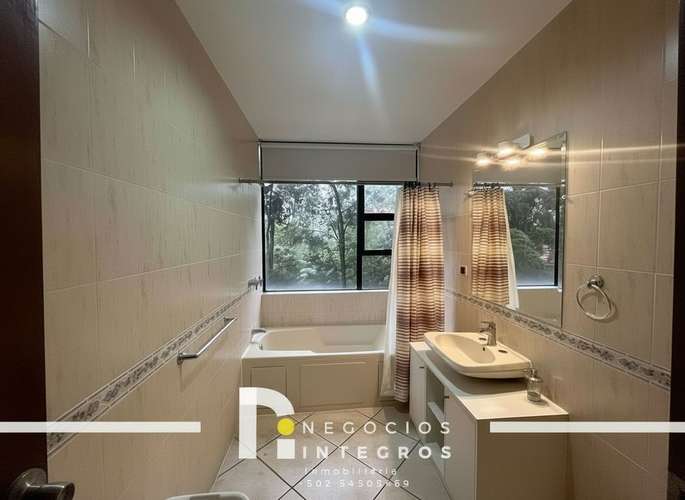 ALQUILO APARTAMENTO AMUEBLADO ZONA 10, EDIFICIO MILENIA - Imagen 3