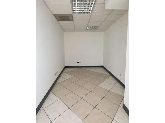  OFICINA EN RENTA – 8 AMBIENTES + 2 BAÑOS | EUROPLAZA | ZONA 14 - Imagen 8