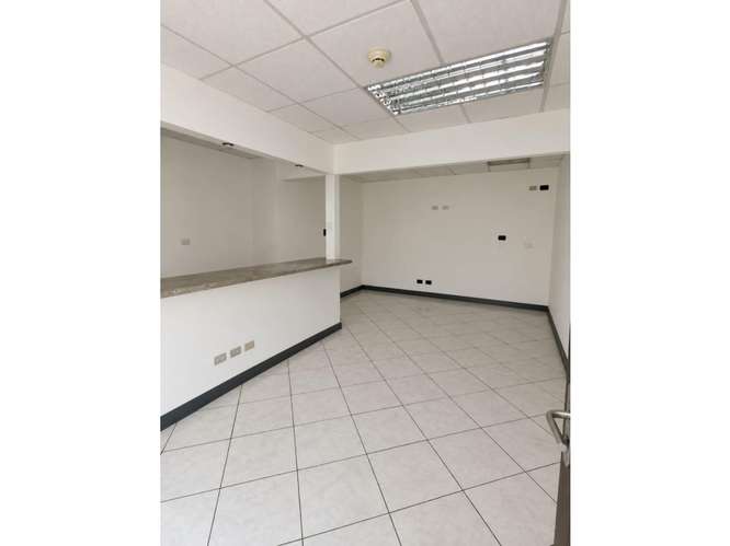  OFICINA EN RENTA – 8 AMBIENTES + 2 BAÑOS | EUROPLAZA | ZONA 14 - Imagen 6