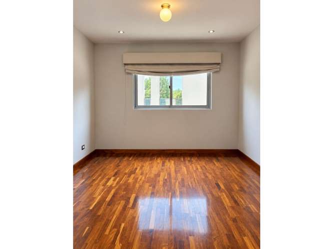  APARTAMENTO EN RENTA – 2 HAB | EDIFICIO ALHAMBRA | ZONA 15 - Imagen 6