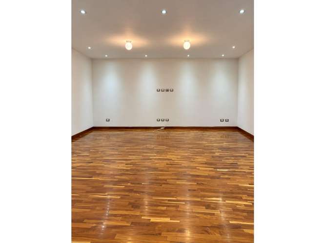  APARTAMENTO EN RENTA – 2 HAB | EDIFICIO ALHAMBRA | ZONA 15 - Imagen 4