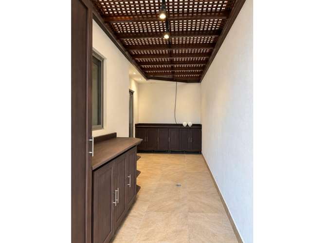  APARTAMENTO EN RENTA – 2 HAB | EDIFICIO ALHAMBRA | ZONA 15 - Imagen 11