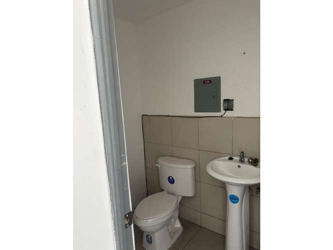  LOCAL COMERCIAL EN RENTA – 50 m² | VÍA PRONTO | KM 18 CAES - Imagen 5