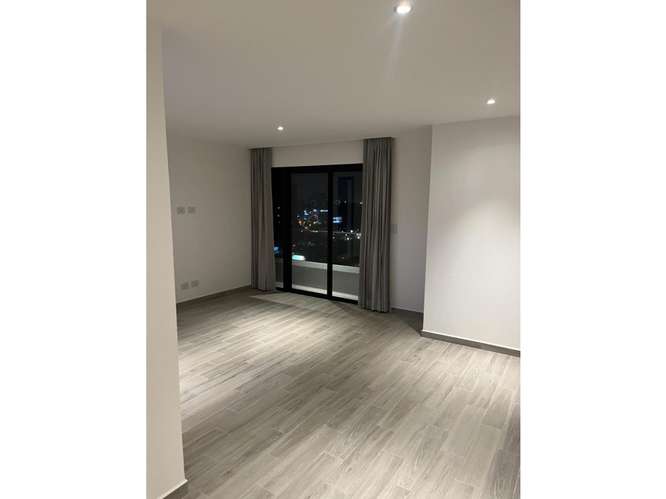  APARTAMENTO EN RENTA – 3 HAB + BALCÓN | PARQUE 10 | ZONA 10 - Imagen 4