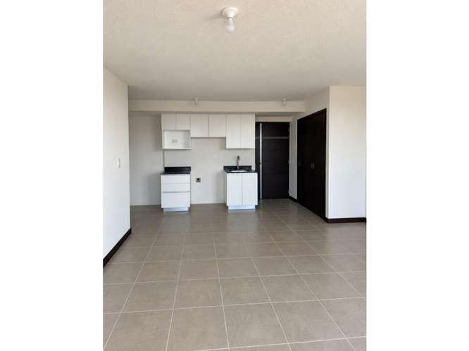  APARTAMENTO EN RENTA – 3 HAB + BALCÓN | EDIFICIO ESENTA | ZONA 12 - Imagen 3