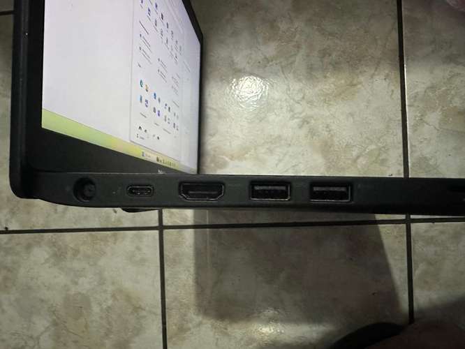 Dell Latitude 7490 - Imagen 4