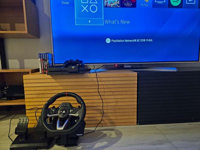  ¡Vendo PS4 estándar con juegos y accesorios! - Imagen 2
