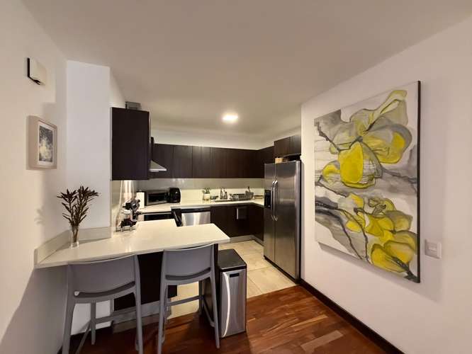VENTA DE APARTAMENTO EN EDIFICIO LANTANA, ZONA 14 - Imagen 4