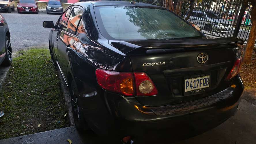Toyota Corolla LE 2009 - Imagen 6