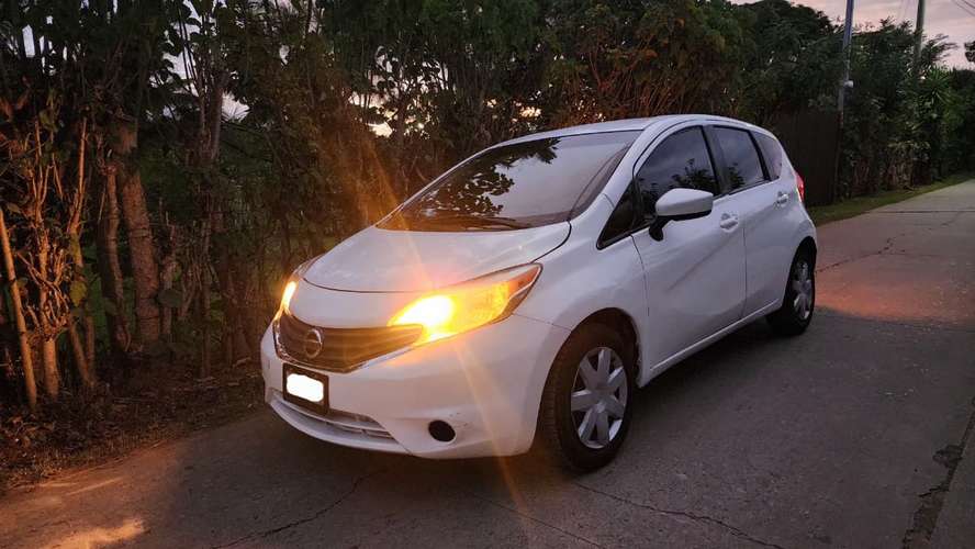 Nissan Versa note sv 2015 - Imagen 2