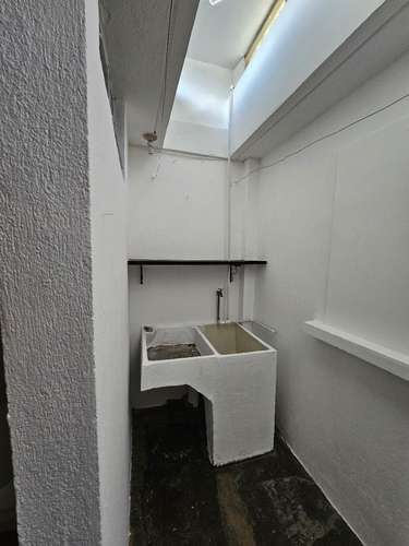 Apartamento en alquiler en zona 6. - Imagen 2