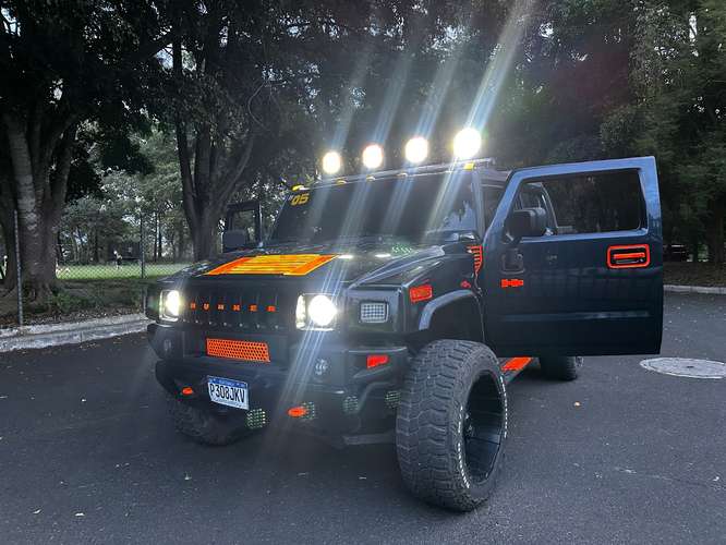 VENO HERMOSA HUMMER ACEPTO NEGOCIOS