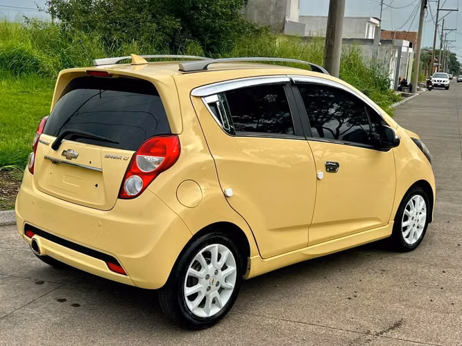 Hermoso CHEVROLET spark 2014, precio negociable  - Imagen 8