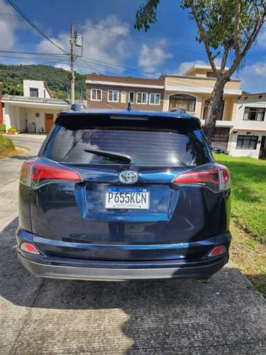 TOYOTA RAV 4 2018