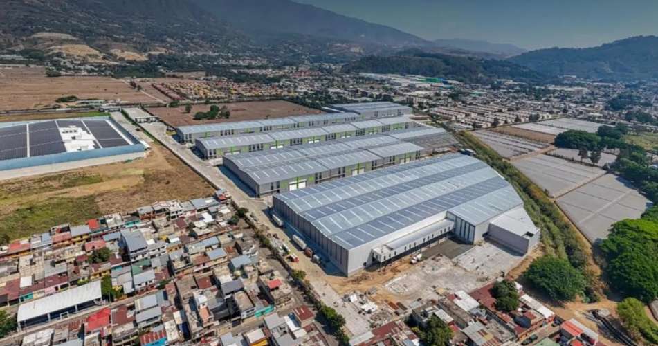Bodega en renta 1,206.46 mts2 - $5,127.46 (+IVA +Mant.) | Km 28.7 Amatitlán (CA-9 Sur) 