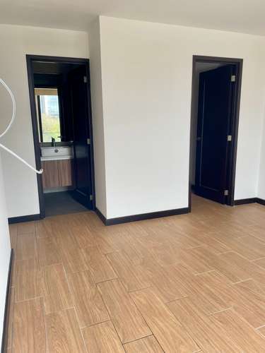 Apartamento de 3 Habitaciones en Vista Hermosa 1 zona 15 - Imagen 9