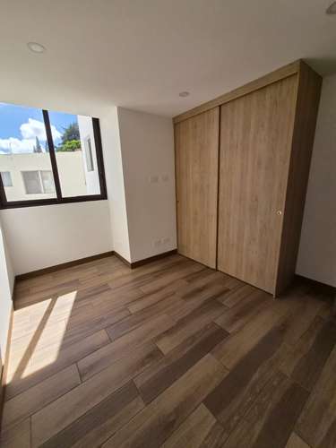 Rento apartamento  en Zona 15  VHI  Privé  - Imagen 4
