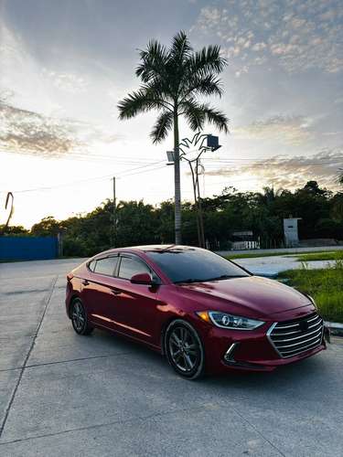 Hyundai Elantra SEL 2018