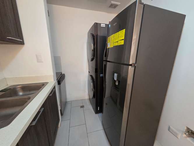 Venta de apartamento en zona 7 - Imagen 5