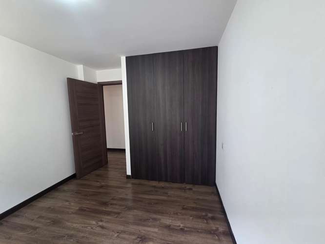 Venta de apartamento en zona 7 - Imagen 7