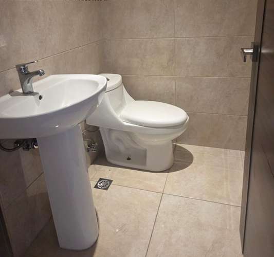 Venta de apartamento en zona 7 - Imagen 9