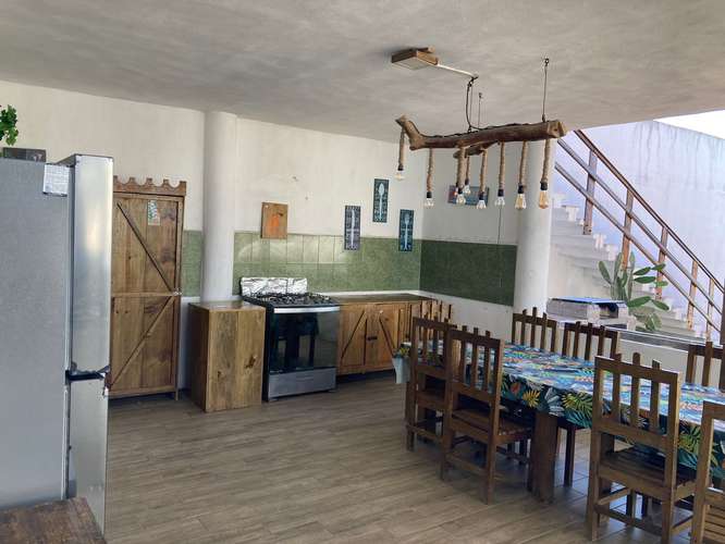 Hermoso chalet en venta frente a la playa de Monterrico con piscina y vista al mar - Imagen 12