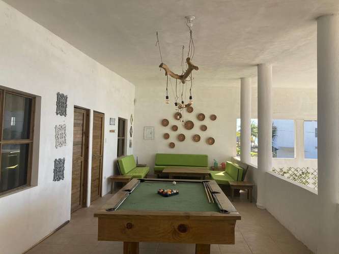 Espectacular chalet de 5 dormitorios frente al mar en Iztapa con piscina y jacuzzi - Imagen 13