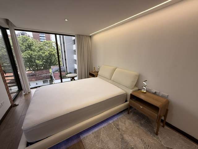 Rento apartamento AMUEBLADO en Zona 13 Avenida Las Ameircas APTO. NUEVO DE LUJO!!