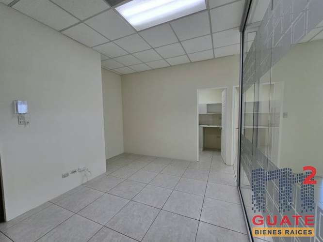 Oficina en Venta / RENTA, Zona 10 - Imagen 3