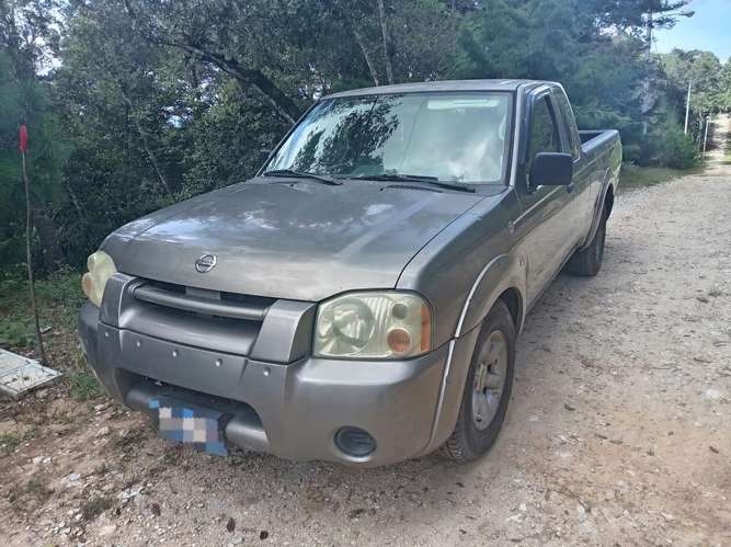 NISSAN FRONTIER 2003