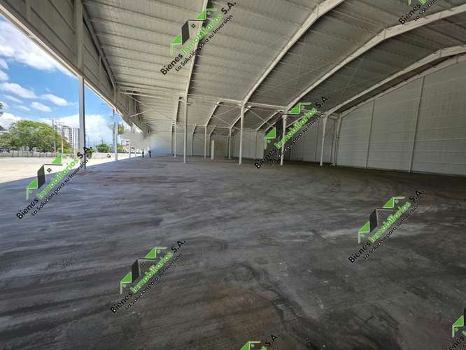 PROPIEDAD COMERCIAL EN RENTA EN EXCELETE UBICACION DE LA ZONA 11 CALZADA ROOSEVELT 