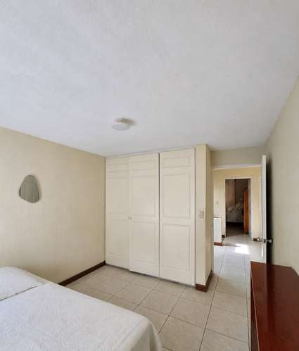 Vendo Casa Grande 5 Habitaciones Esquina Madeira Condado Naranjo