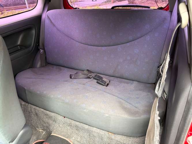 Toyota Yaris de Agencia Modelo 2003
