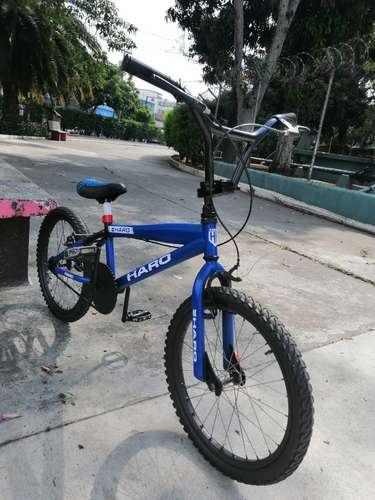 VENDO BICICLETA BMX #20 PARA TRUCOS LLANTAS EN BUEN ESTADO FRENOS FUNCIONANDO NADA QUÉ INVERTIR. - Imagen 3