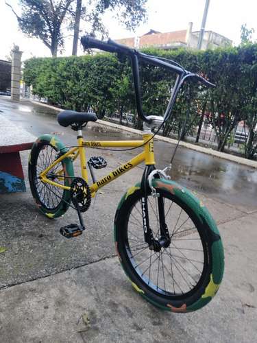 VENDO BICICLETA BMX #20 LLANTAS NUEVAS CAMUFLAJEADAS 20X2.40 FRENOS FUNCIONANDO GANGA. - Imagen 10