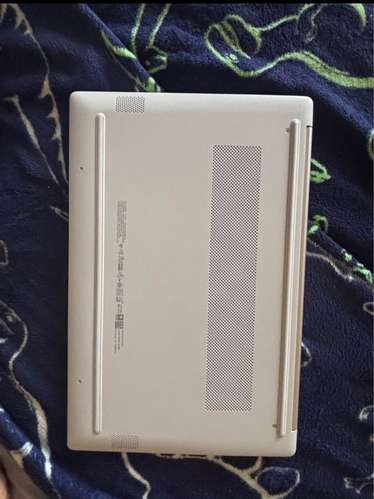 Vendo laptop Hp en excelente estado 