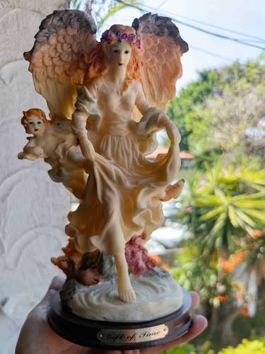 Figura Angel Serafin "Gift of Time"