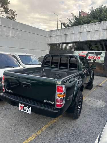 Mazda Bt50 2011 de Agencia Mecanico 4x4 Turbo Diesel un Dueño bien cuidado listo para Trabajar