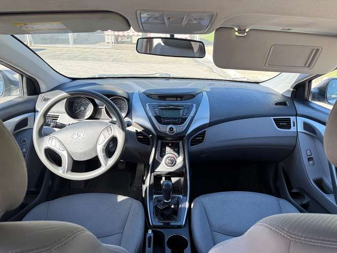  ¡SE VENDE HYUNDAI ELANTRA GLS 2013!  - Imagen 5